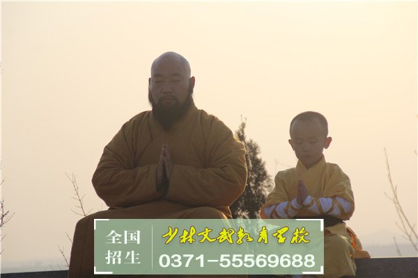 家長(zhǎng)怎么用行動(dòng)來(lái)感化處于青春期的孩子